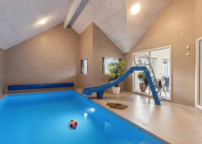 5 Star In * Vejers Strand